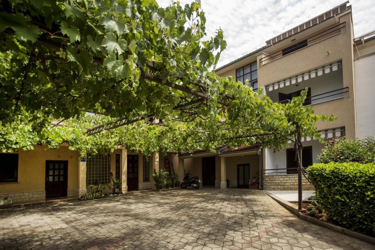 Apartment Matteo Rovinj Exterior photo